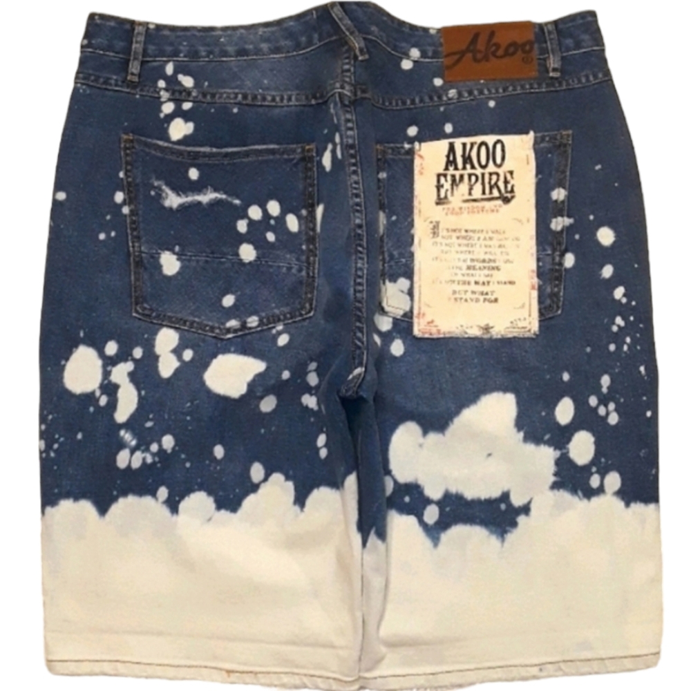 Akoo Empire Quality Brand Shorts. Men's Size: Waist 40x15 Inseam.